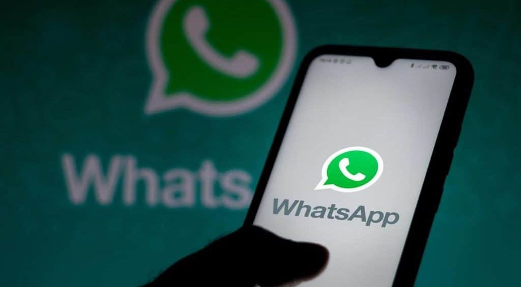 whatsapp-on-ios-gets-voice-notes-for-status-updates-trendradars-india